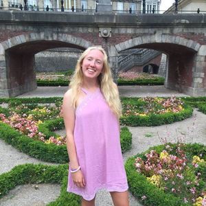 Meet your Posher, Leah